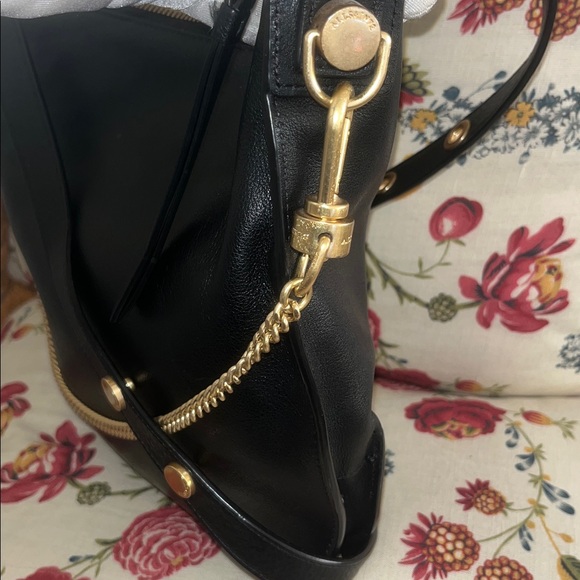 All Saints - Picture 3 of 9